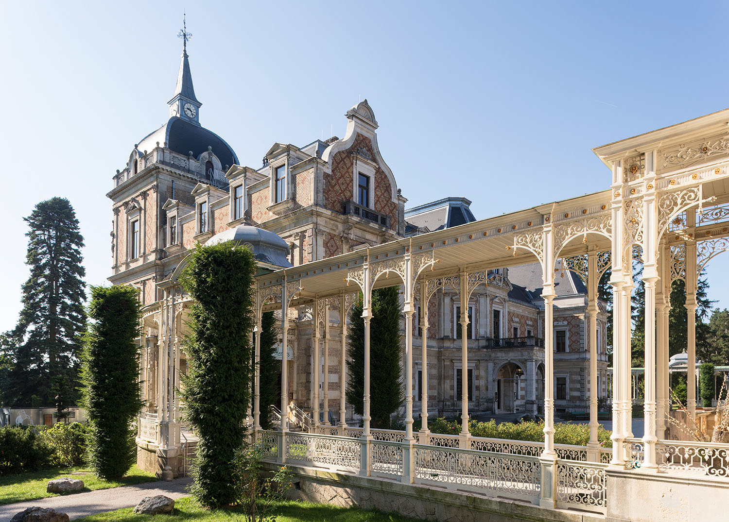 Hermesvilla, Gartenansicht